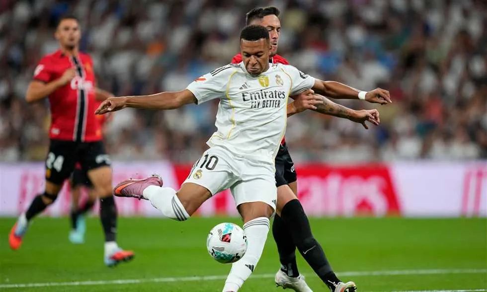 مبابي وكين.. بداية نارية تشعل المنافسة على الكرة الذهبية 2026