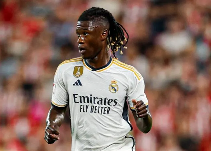 مانشستر يونايتد يضع نجم ريال مدريد على راداره لحل أزمة خط الوسط