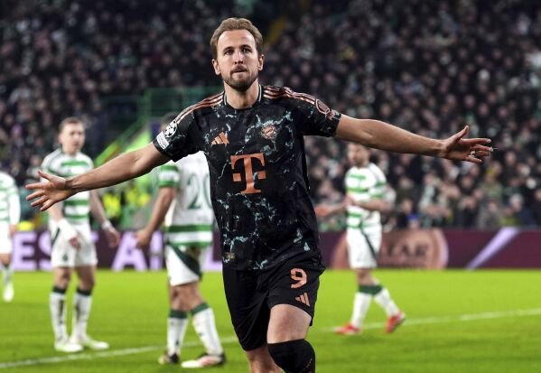 مقابل 56.7 مليون إسترليني.. 4 عمالقة إنجليز وبرشلونة يتصارعون على هاري كين