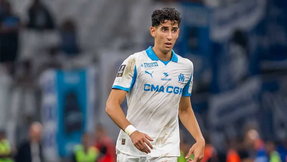 بعد بداية كارثية.. مانشستر يونايتد يستهدف نايف أكرد ومستقبل أموريم على المحك